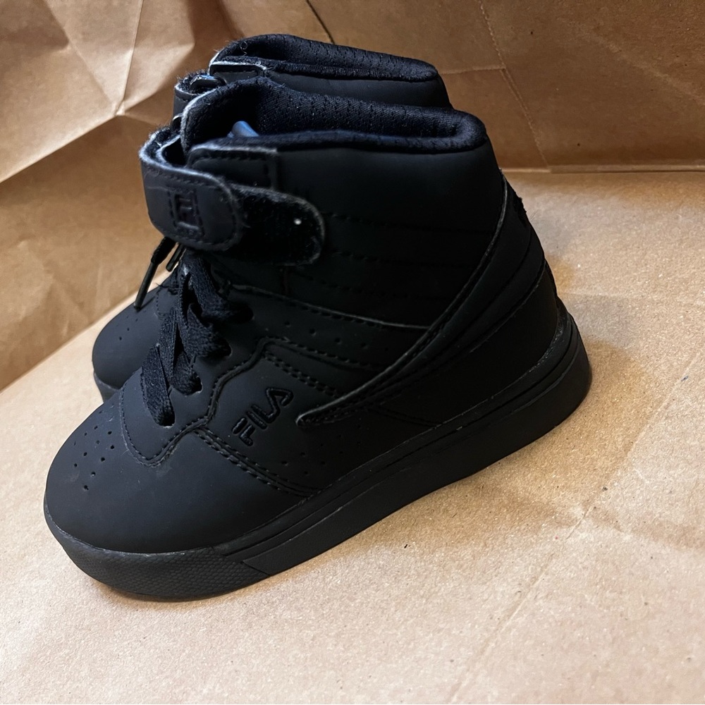 Toddler shoes